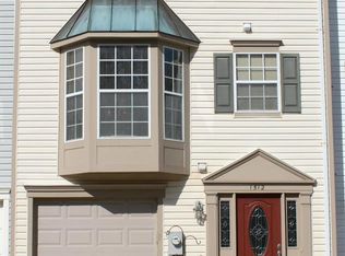 1512 Ashburnham Dr, Crofton, MD 21114