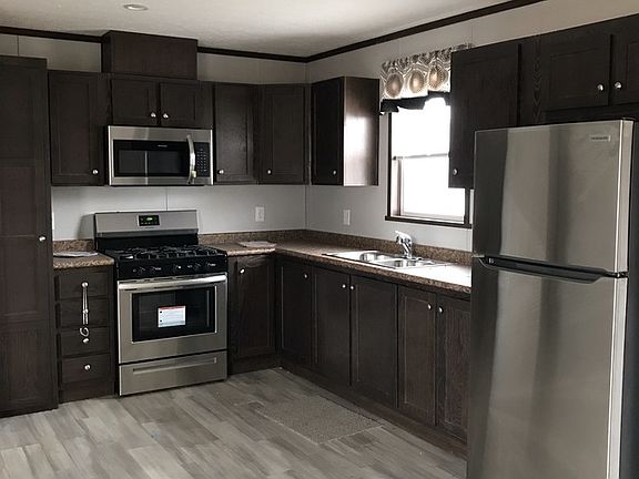 3rd image of 750 S Holmes Dr #183