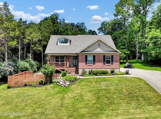 2823 Hollow Oak Dr, Crestwood, KY 40014