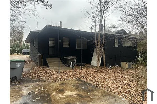 Building Photo - 1300 Catalina Rd