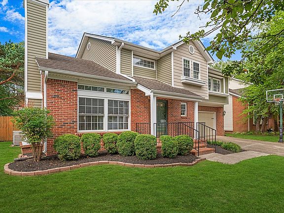2nd image of 904 Quarter Horse Ct