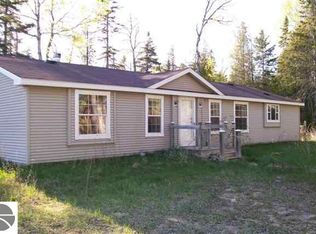 3018 Mackinac Trl, Saint Ignace, MI 49781