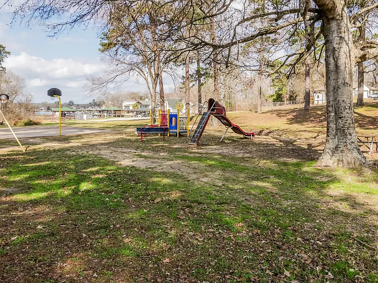 246 Bluebonnet — Photo 18