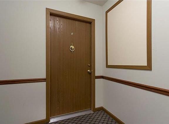 2nd image of 1122 Sunbolt Dr APT A