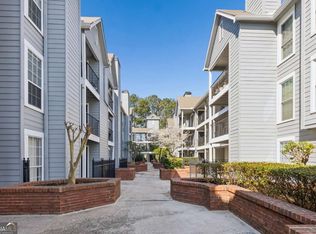 309 Granville Ct, Sandy Springs, GA 30328