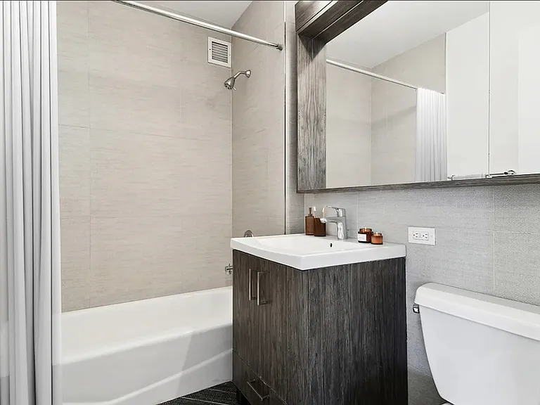 345 E 94th St #8E — Photo 10