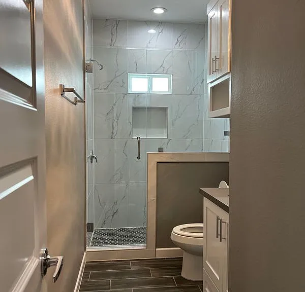 3104 W Driftwood St — Photo 6