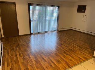 104 Luella Ave APT 2, Calumet City, IL 60409