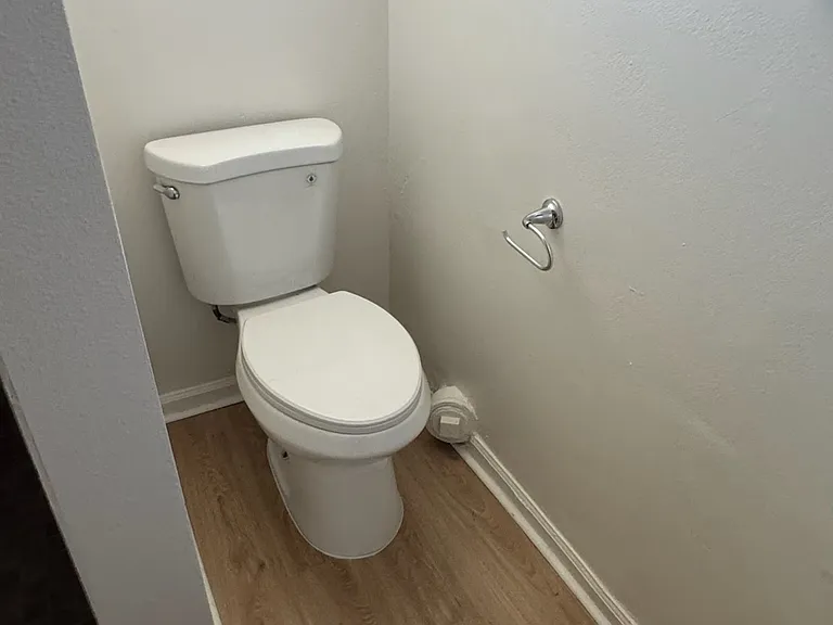 45033 E Spearman Ave — Photo 5