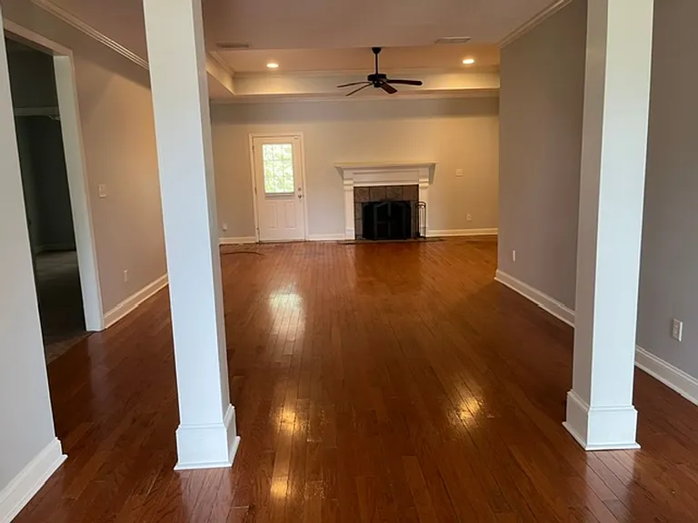 127 Chesapeake Ct — Photo 10