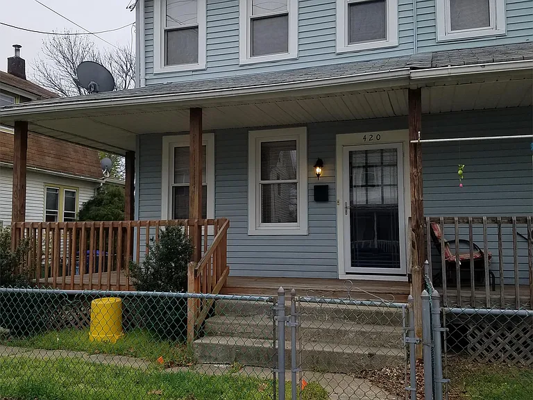 420 Ash St — Photo 21