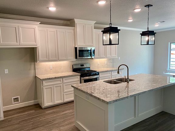 5th image of 63 Dove Tree Ct