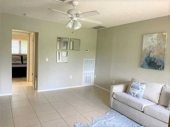 4th image of Gc1283 3551 Longmeadow