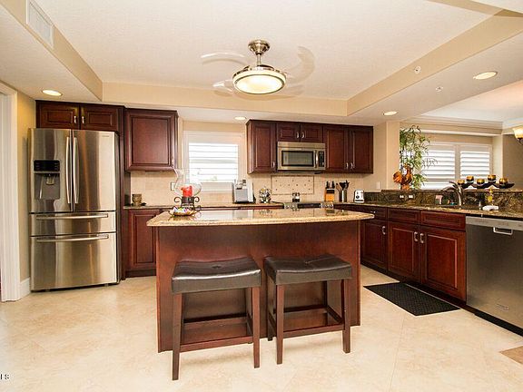 3rd image of 3409 S Atlantic Ave APT 401