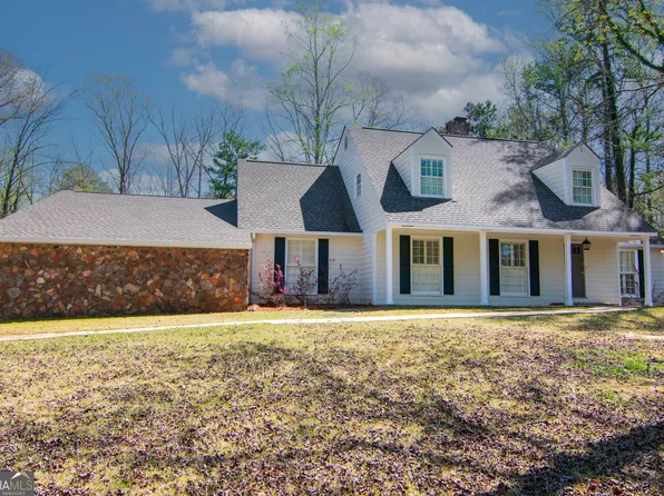 354 Sullivan Cir, Pine Mountain, GA 31822
