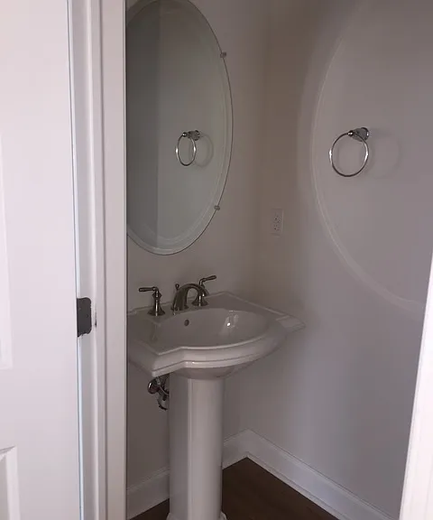 609 Haverford Ave — Photo 12
