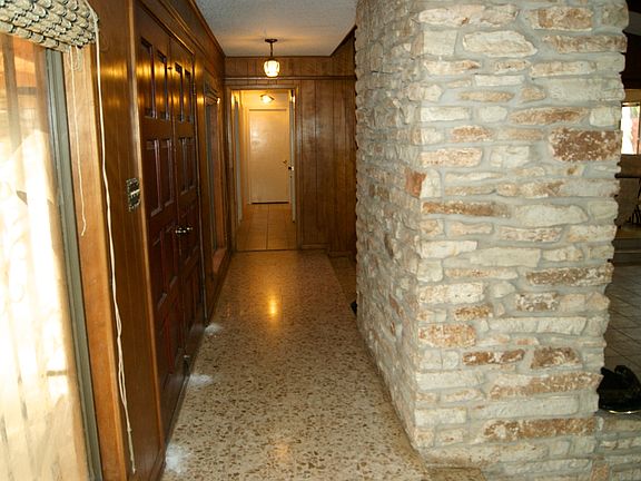 5th image of 9003 Granada Hills Dr