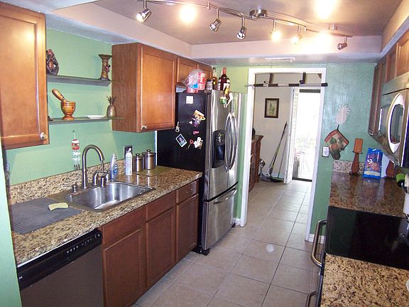 5th image of 6046 Portobelo Ct