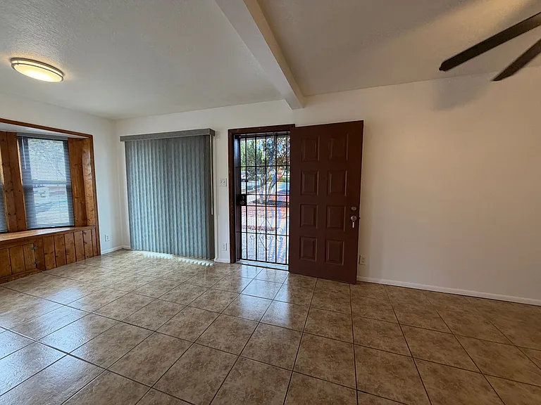 1307 Rufina Ln #2 — Photo 24