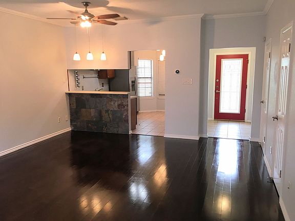 5th image of 2924 Saint Joseph St APT A