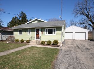 440 W Reader St, Elburn, IL 60119