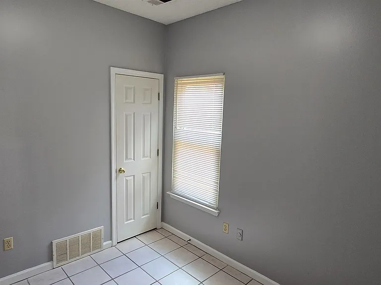 6761 Whitten Pine Dr — Photo 9