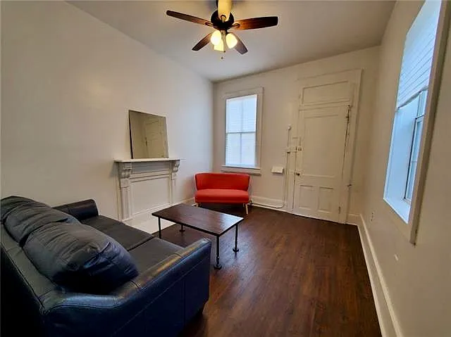 8434 Jeannette St — Photo 2