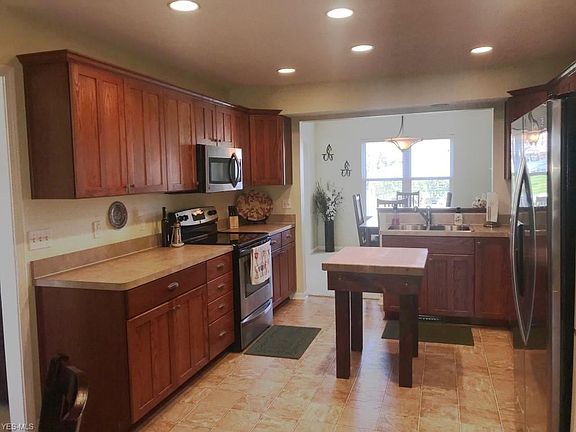 4th image of 4707 Doral Dr
