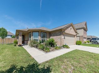 5427 Ginseng Dr, Baytown, TX 77521