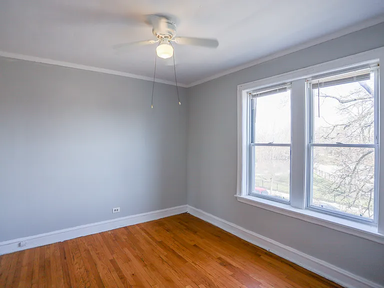 4943 W Belle Plaine Ave #2A — Photo 7
