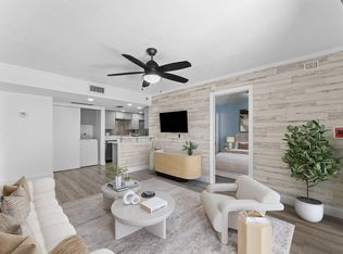 Lake Place, West Palm Beach, FL 33401