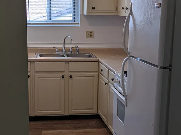 115 Stan Ave, New Stanton, PA