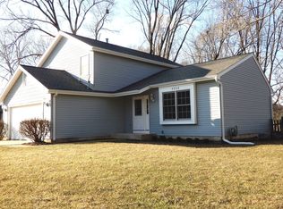 4006 Lauren Ct, McHenry, IL 60050
