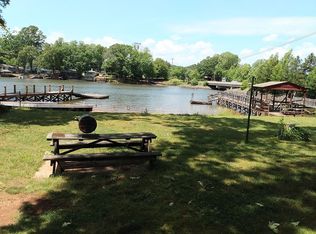 126 Pinecrest Ln, Lexington, NC 27292