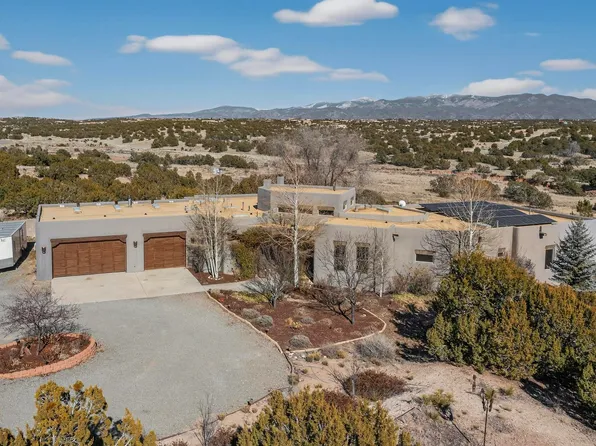 20 Vista Calabasas, Santa Fe, NM 87506