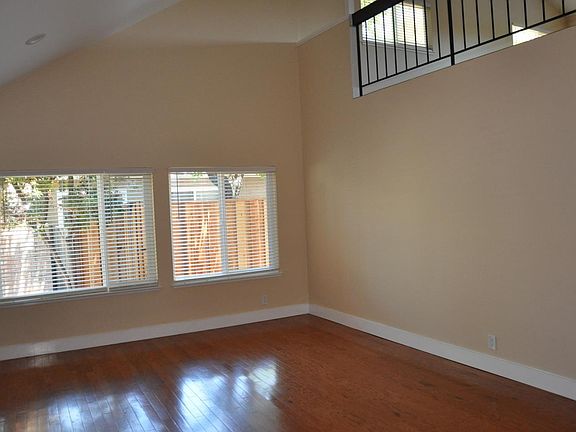 2nd image of 4202 Arpeggio Ave