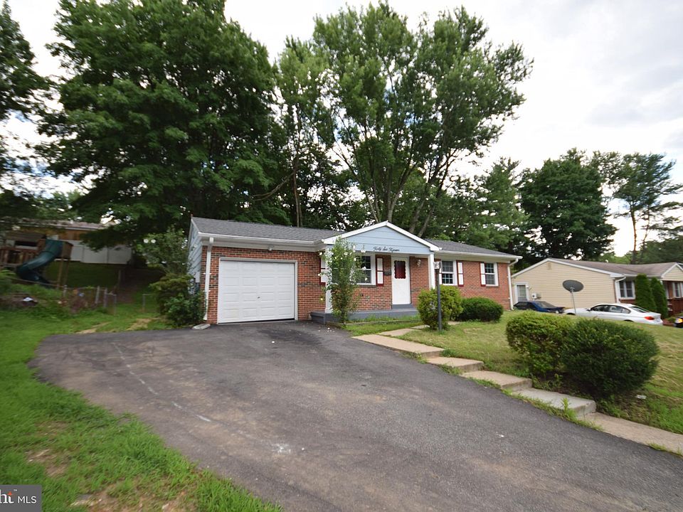 1st image of 4615 Hamilton Dr