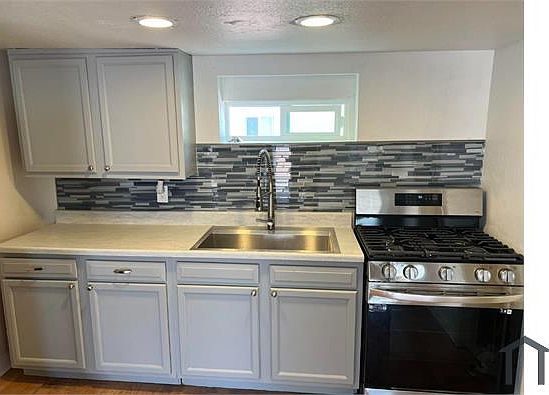 2nd image of 644 Louisiana Blvd SE Unit 3