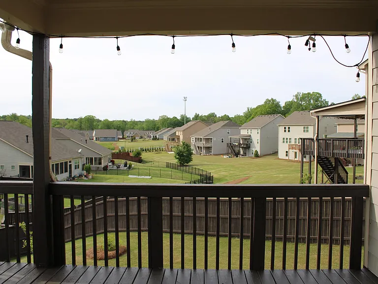 2940 Furlong Ct — Photo 43