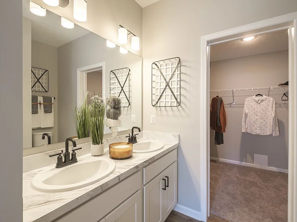 Owner s Bath