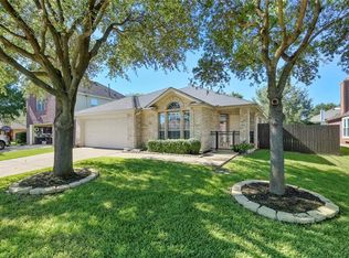 1521 Nightingale Ln, Corinth, TX 76210