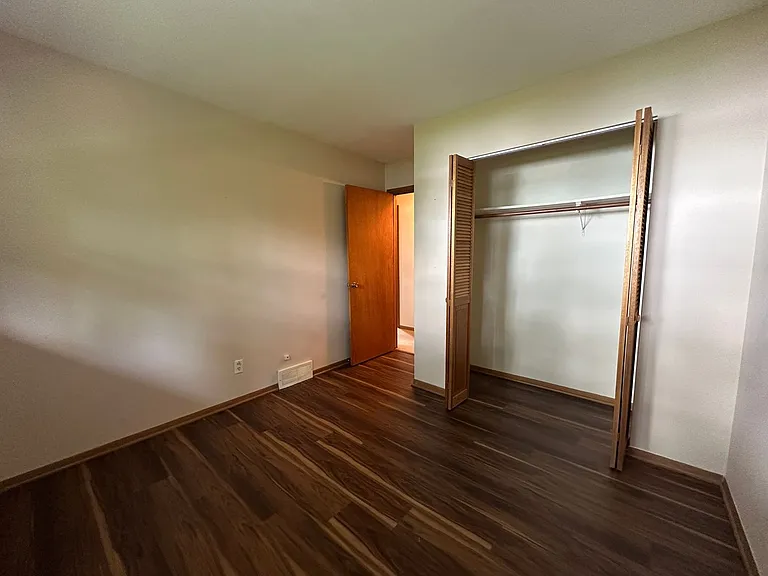 2830 Waubesa Ave — Photo 31