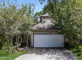 2990 Lantana Lakes Dr E, Jacksonville, FL 32246