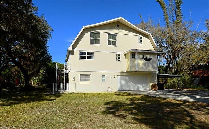 1st image of 827 Brentwood Dr