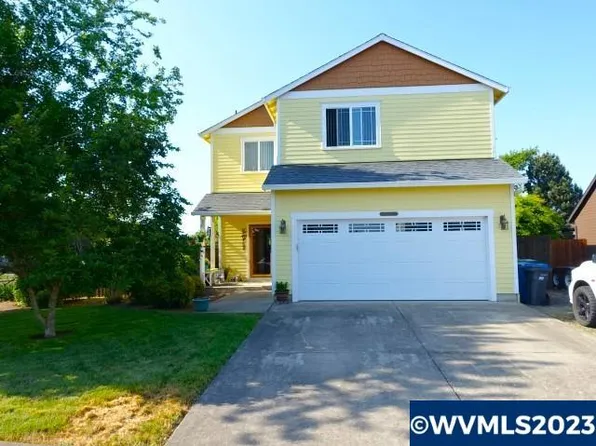9823 Bobcat St, Aumsville, OR 97325