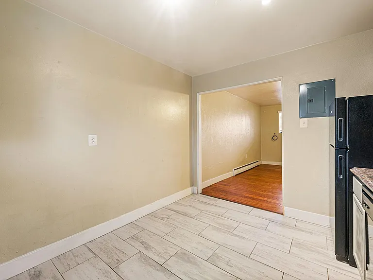 1214 Zephyr St #1214 — Photo 9