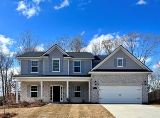 9905 Long Leaf Pine Dr, Midland, GA 31820
