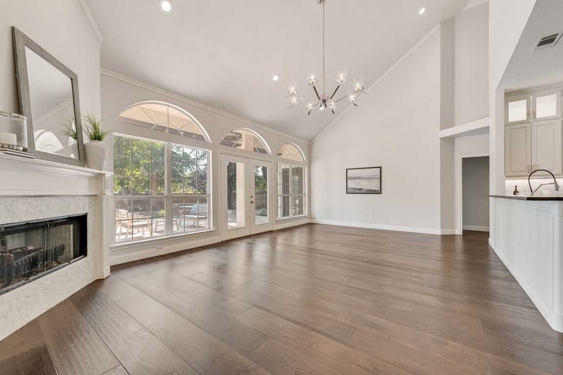 next background image