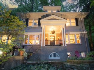 31 Fairview Ter, Maplewood, NJ 07040