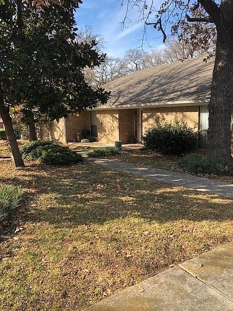 1st image of 426 Oakhill Dr